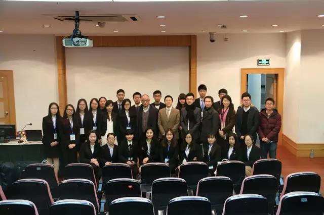 上海大学毕业证书是什么样子的